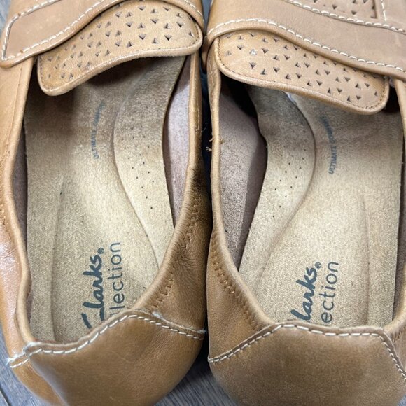 CLARKS COLLECTION Lyrical Way Perforated Leather Loafers Brown Size 10.5 - Picture 5 of 6